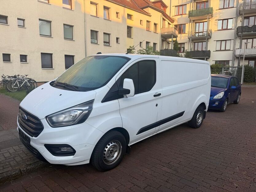 Ford Transit Custom 110.600 km 15.800 € Ronnenberg 30952