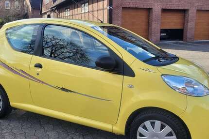 Peugeot 107 135.218 km 1.999 &euro; Isernhagen 30916