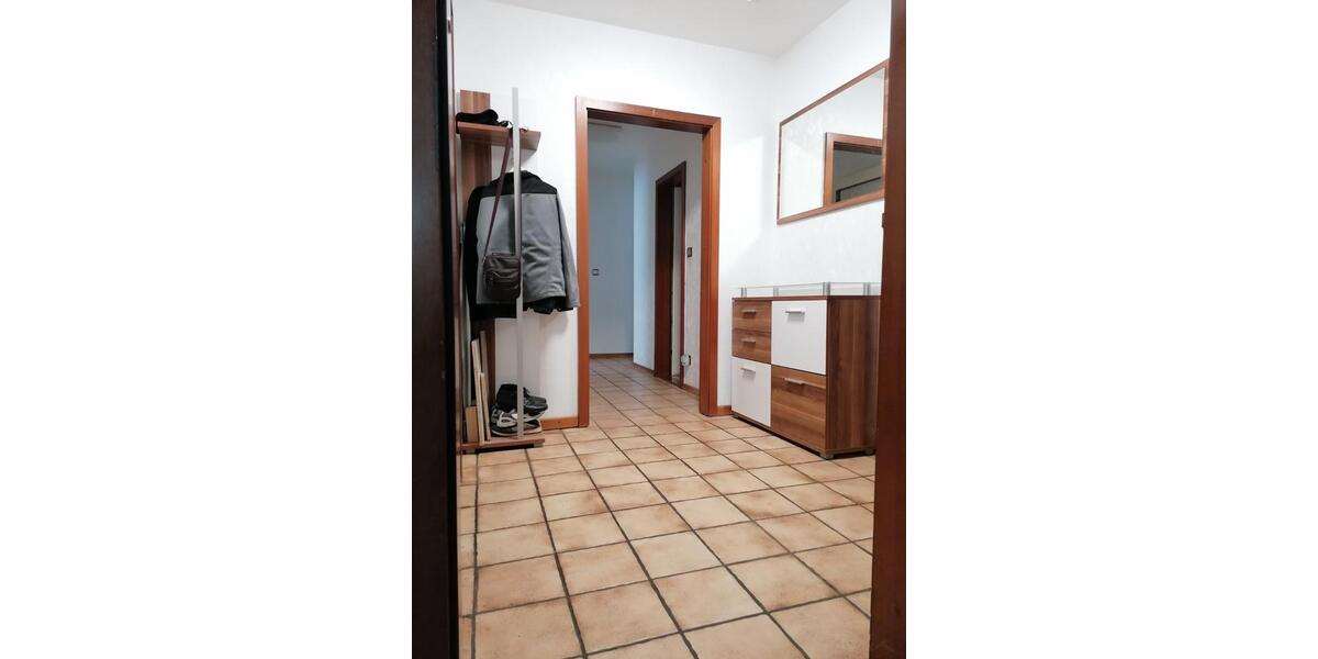 Hochparterre Laatzen - 3 Zimmer, 81 m&sup2;, 220.000&euro; | Angebot:26526940