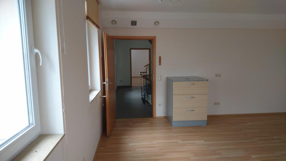 Gewerbeobjekt Seelze - 672&euro; | Angebot:25870661