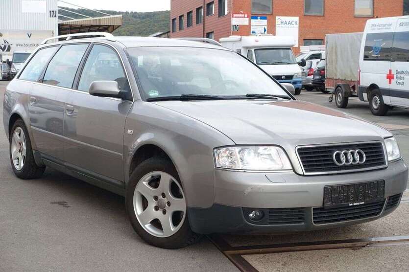 Audi A6 306.100 km 790 € Springe 31832