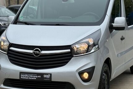 Opel Vivaro 156.000 km 12.500 &euro; Hannover 30449