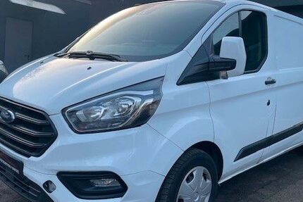 Ford Transit Custom 287.000 km 9.599 &euro; Pattensen 30982