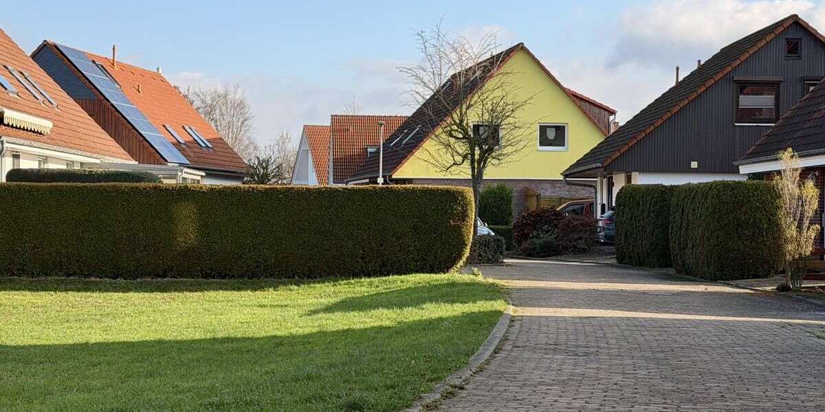 Haus zum Kaufen in Barsinghausen Großgoltern 300.000 € 103 m² 4 zimmer