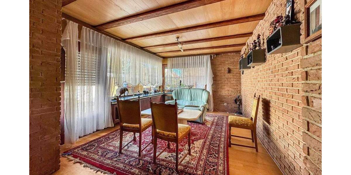 Doppelhaushälfte Hannover Mittelfeld - 5 Zimmer, 100 m&sup2;, 125.000&euro; | Angebot:25195906