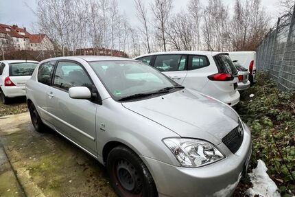 Toyota Corolla 208.000 km 999 &euro; Hannover 30451