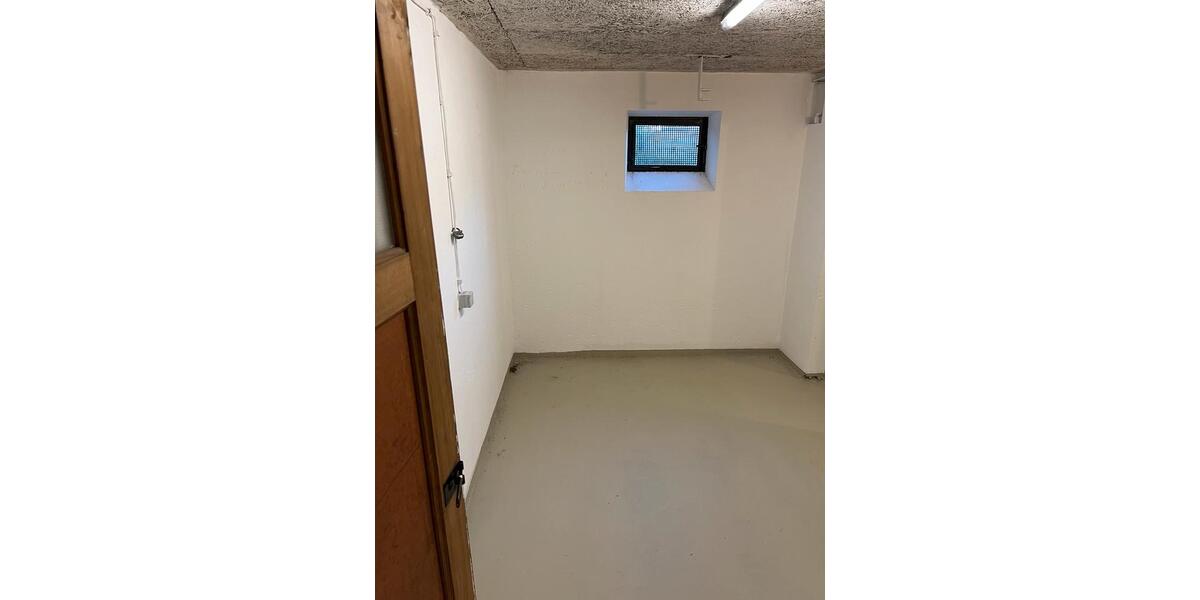 Etagenwohnung Hannover Bothfeld-Vahrenheide - 3 Zimmer, 82 m&sup2;, 1.200&euro; | Angebot:27603472