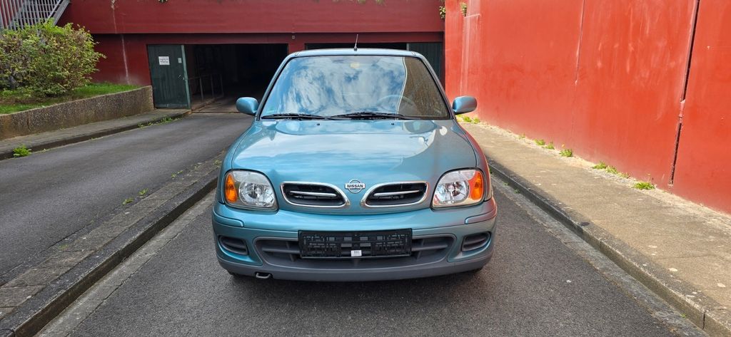 Nissan Micra 56.000 km 2.950 &euro; Garbsen 30823