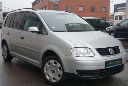 VW Touran 230.000 km 2.990 &euro; Springe 31832