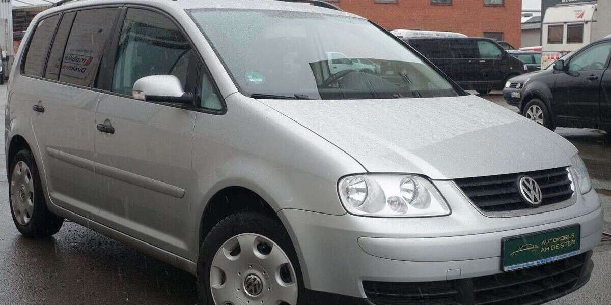 VW Touran 230.000 km 2.990 &euro; Springe 31832