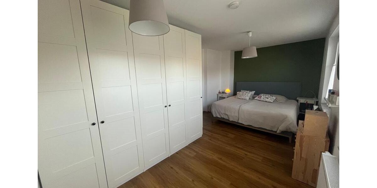 Reihenhaus Langenhagen - 7 Zimmer, 140 m&sup2;, 399.000&euro; | Angebot:26297349