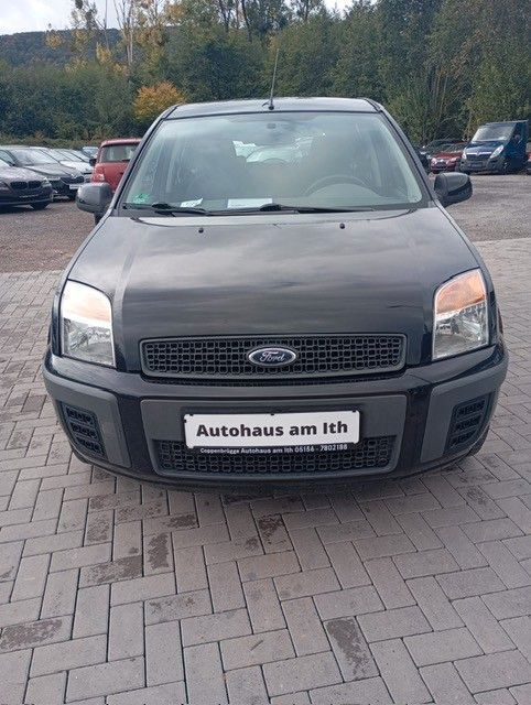 Ford Fusion 157.545 km 2.690 € Coppenbrügge 31863