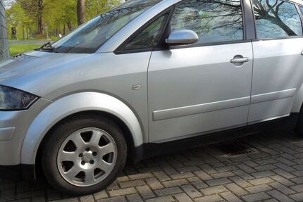 Audi A2