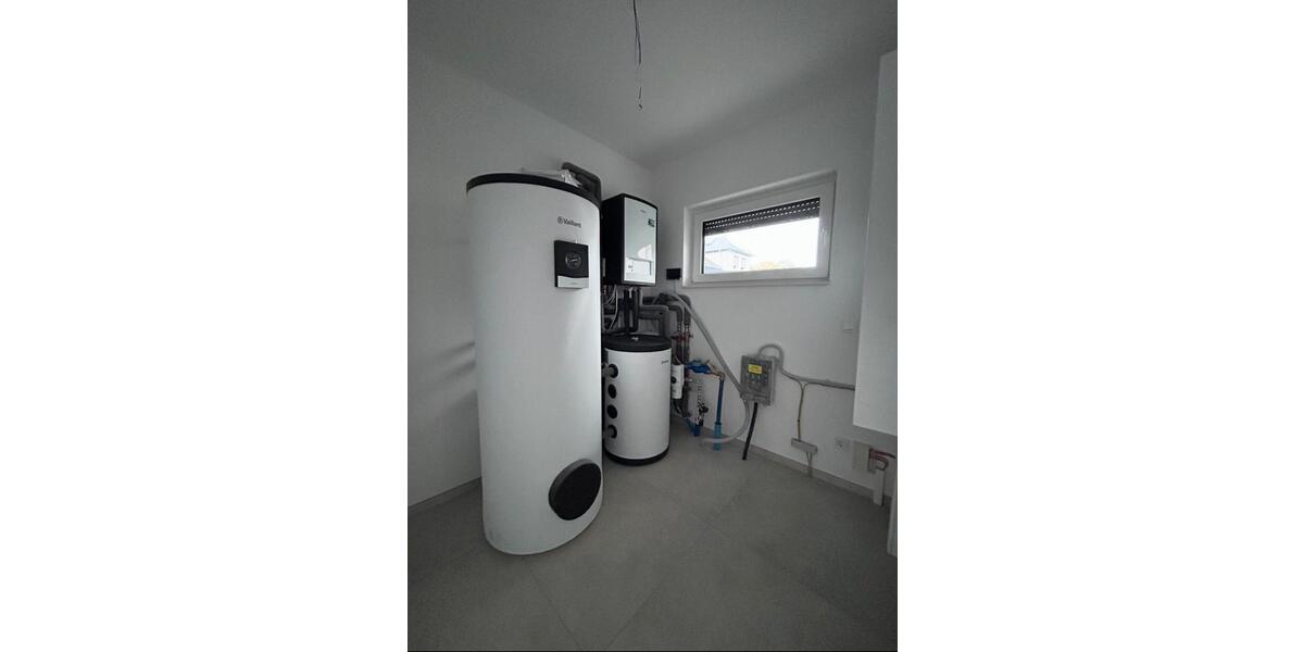 Doppelhaushälfte Burgwedel - 5 Zimmer, 140 m&sup2;, 1.650&euro; | Angebot:24357354