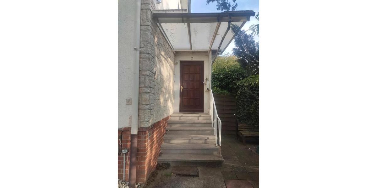 Dachgeschoßwohnung Hemmingen - 1 Zimmer, 20 m&sup2;, 550&euro; | Angebot:26660622