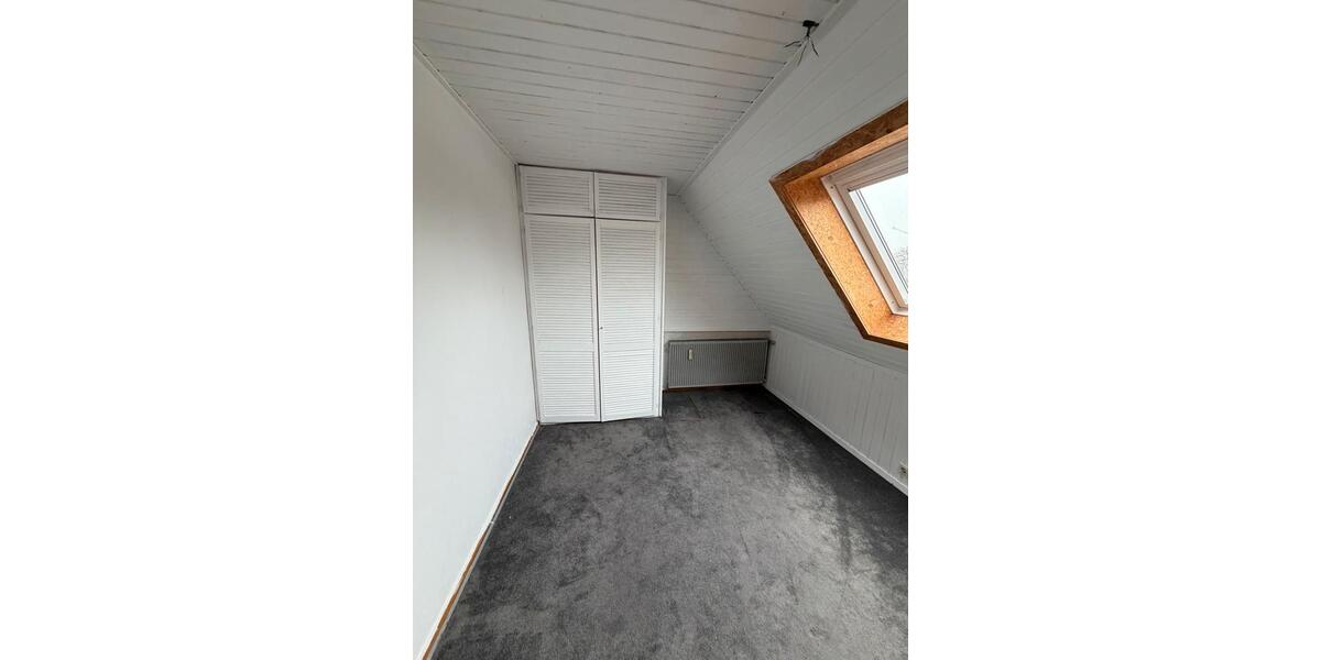 Erdgeschoßwohnung Neustadt am Rübenberge - 5 Zimmer, 185 m&sup2;, 1.565&euro; | Angebot:26041142