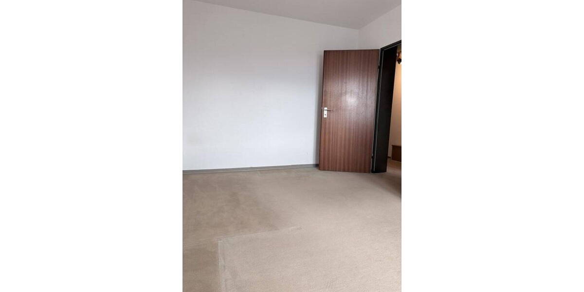 Etagenwohnung Barsinghausen - 3 Zimmer, 90 m&sup2;, 990&euro; | Angebot:26741017