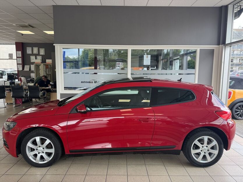 VW Scirocco 221.253 km 6.990 € Hannover 30419