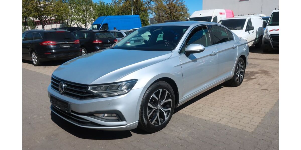 VW Passat 195.142 km 15.400 &euro; Hannover 30179