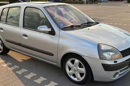 Renault Clio 173.400 km 1.350 &euro; hannover 30455