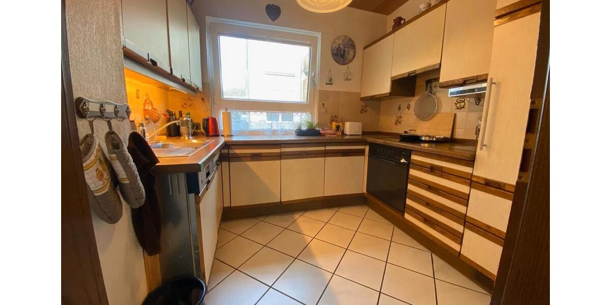 Reihenhaus Langenhagen - 5 Zimmer, 140 m&sup2;, 450.000&euro; | Angebot:26048415