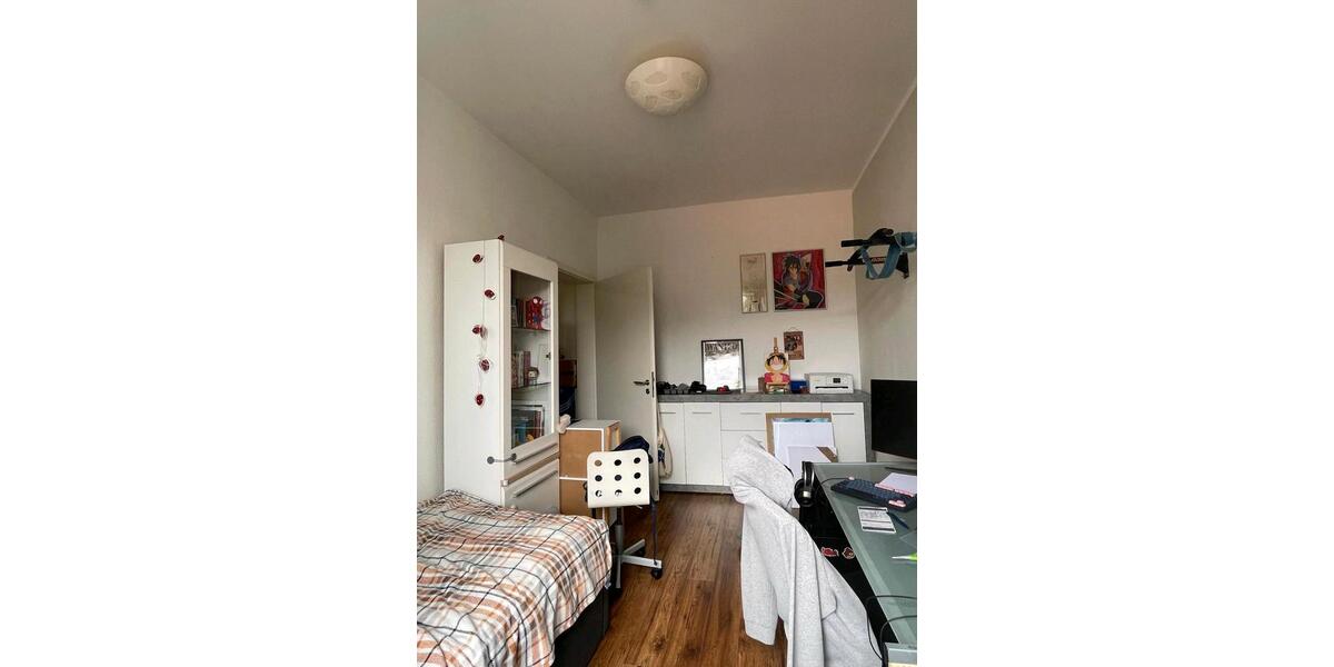 Etagenwohnung Hannover Döhren-Wülfel - 5 Zimmer, 110 m&sup2;, 1.100&euro; | Angebot:27591769