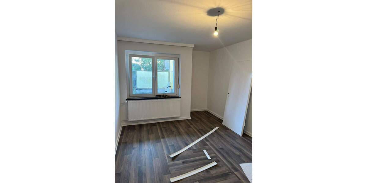 Etagenwohnung Hildesheim Mitte - 4 Zimmer, 100 m&sup2;, 850&euro; | Angebot:25563345