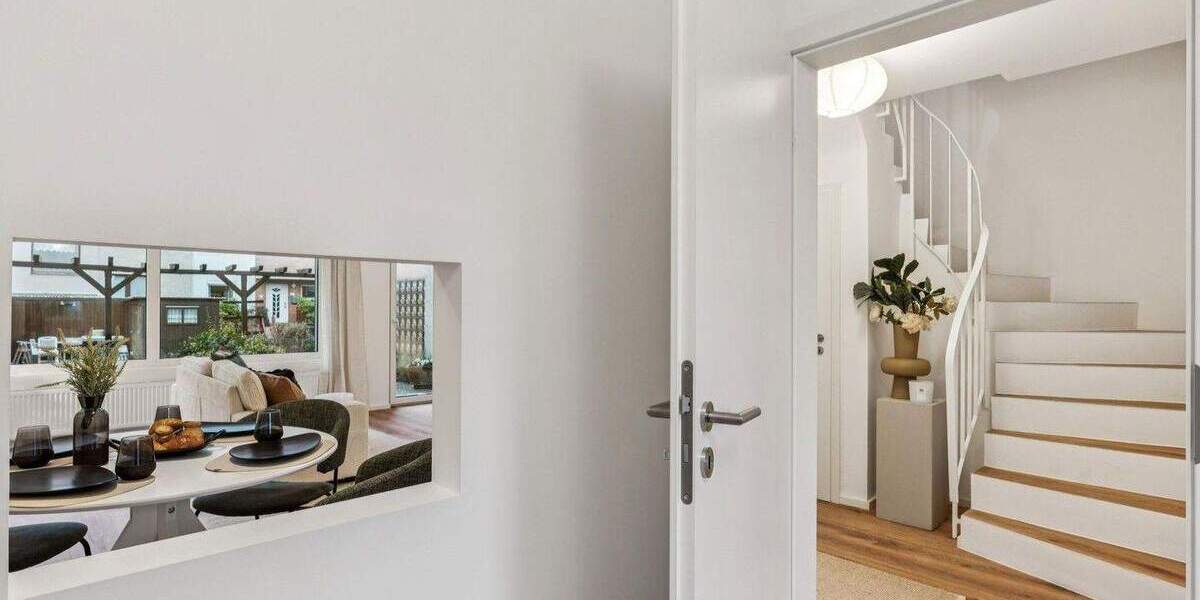 Einzugsfertiges saniertes Reihenmittelhaus mit 6 Zimmern und Garage in Seelze 6 zimmer