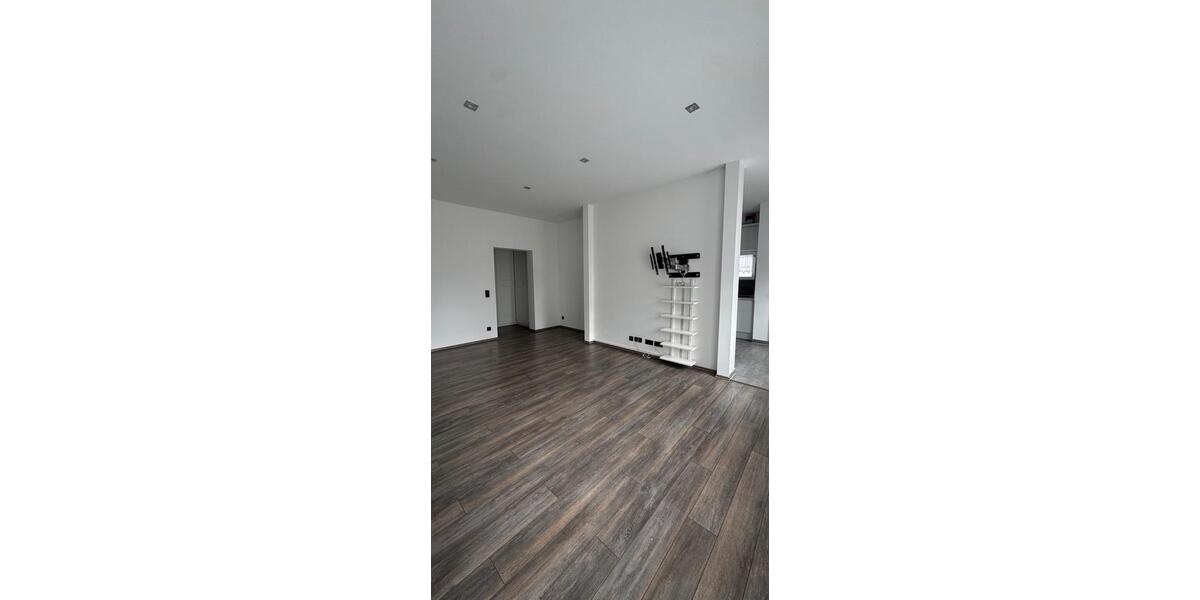 Erdgeschoßwohnung Garbsen - 1 Zimmer, 50 m&sup2;, 729&euro; | Angebot:26580632