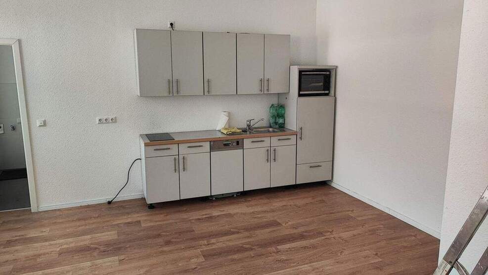 Sanierte großzügige 2-Zimmer-Wohnung inkl. Küche im Zentrum von Springe-Eldagsen 2 zimmer