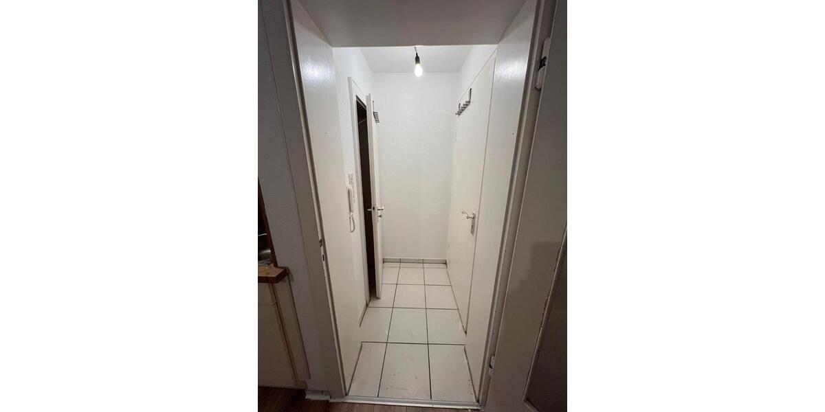 Etagenwohnung Springe - 1 Zimmer, 28 m&sup2;, 37.000&euro; | Angebot:25842052