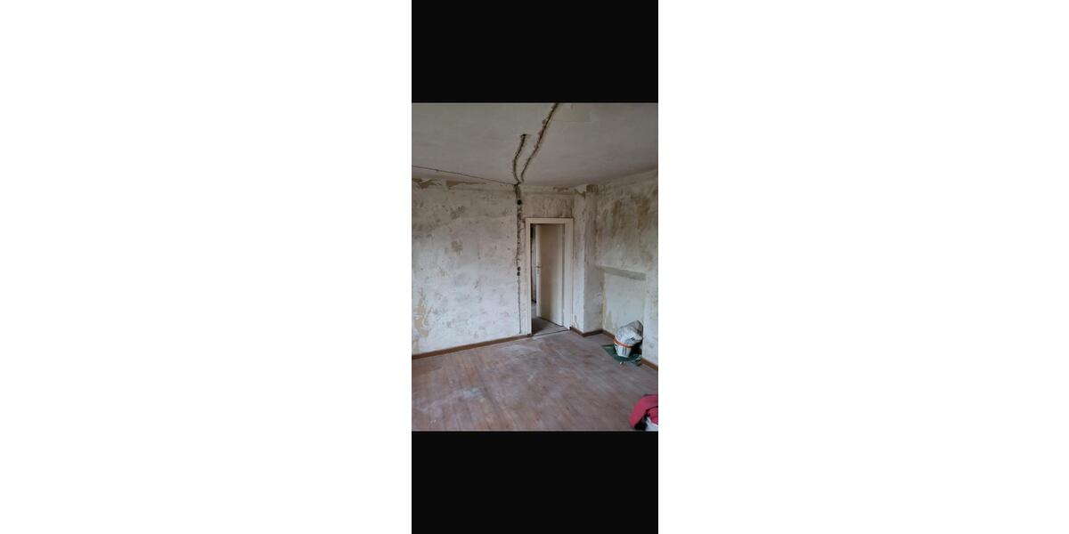 Einfamilienhaus Hannover Linden-Limmer - 25 Zimmer, 350 m&sup2;, 50.000&euro; | Angebot:26300004
