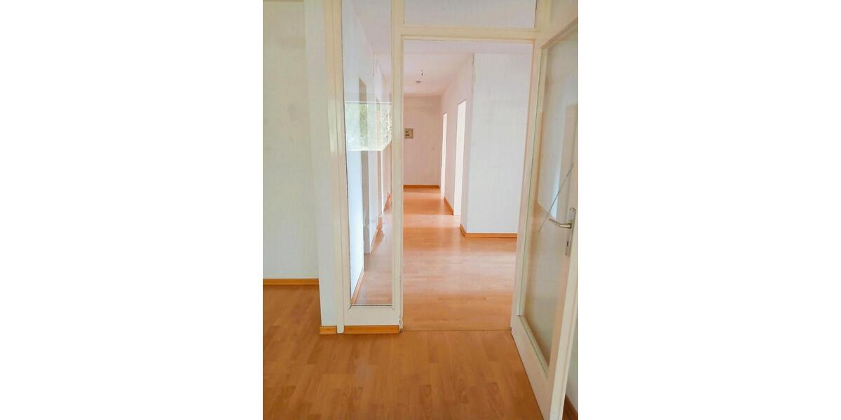 Hochparterre Hannover Buchholz-Kleefeld - 4 Zimmer, 95 m&sup2;, 260.000&euro; | Angebot:27460763