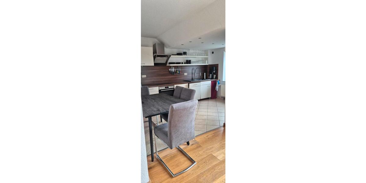 Dachgeschoßwohnung Bad Münder am Deister - 2 Zimmer, 83 m&sup2;, 900&euro; | Angebot:26295406