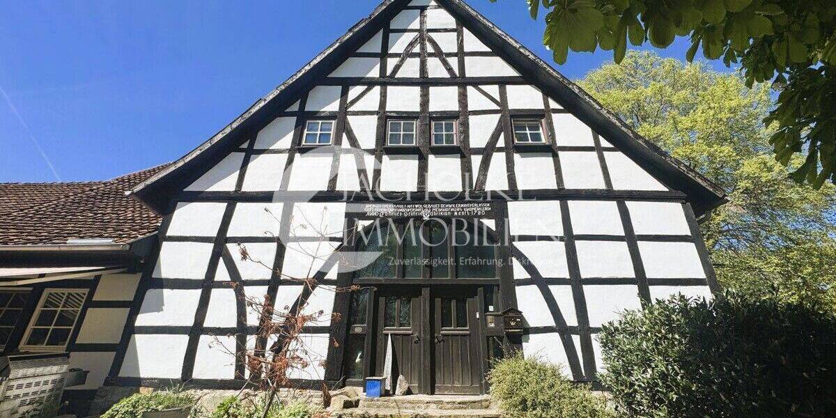Mehrfamilienhaus, Wohnhaus Bad Münder am Deister / Nienstedt Nienstedt - 1 Zimmer, 720 m&sup2;, 745.000&euro; | Angebot:26902085