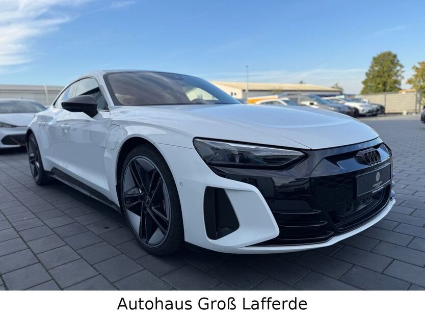 Audi e-tron GT 44.000 km 61.490 € Ilsede 31246