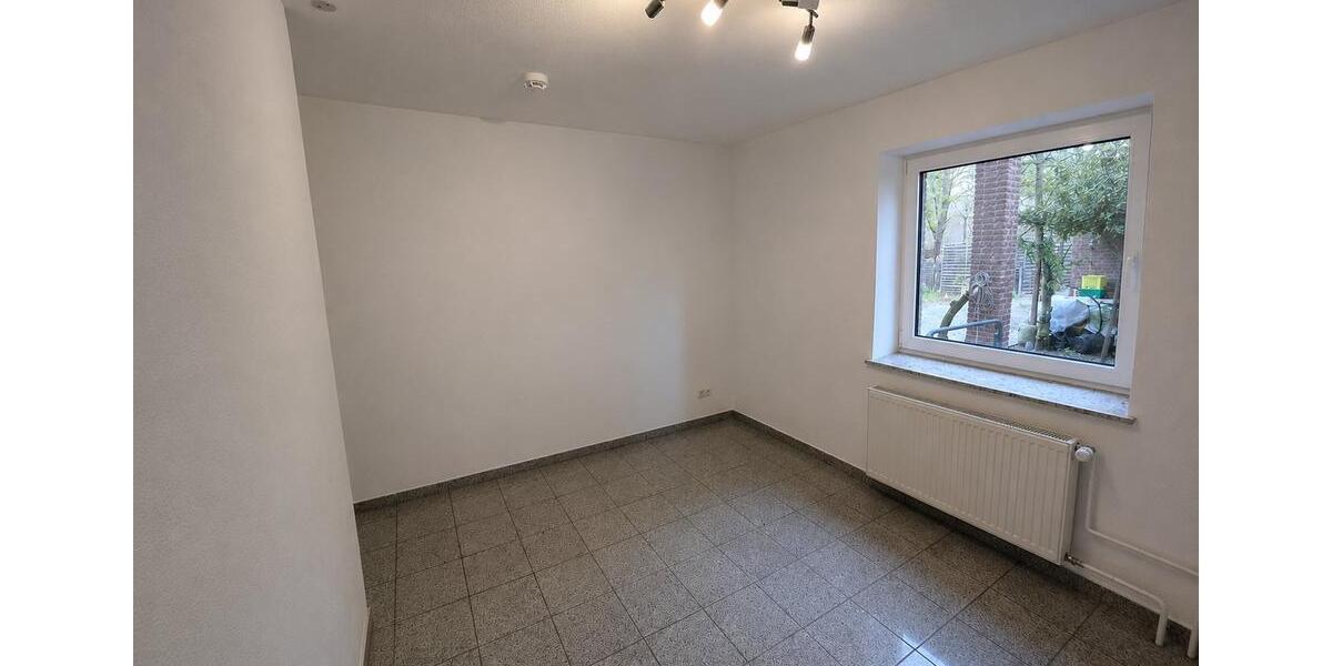 Erdgeschoßwohnung Laatzen - 4 Zimmer, 88 m&sup2;, 1.100&euro; | Angebot:26485128