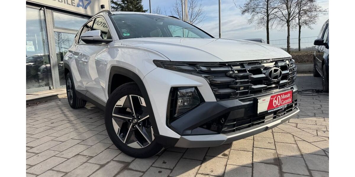 Hyundai TUCSON 21.378 km 28.499 &euro; Isernhagen OT Altwarmbüchen bei Hannover A2/A7 30916