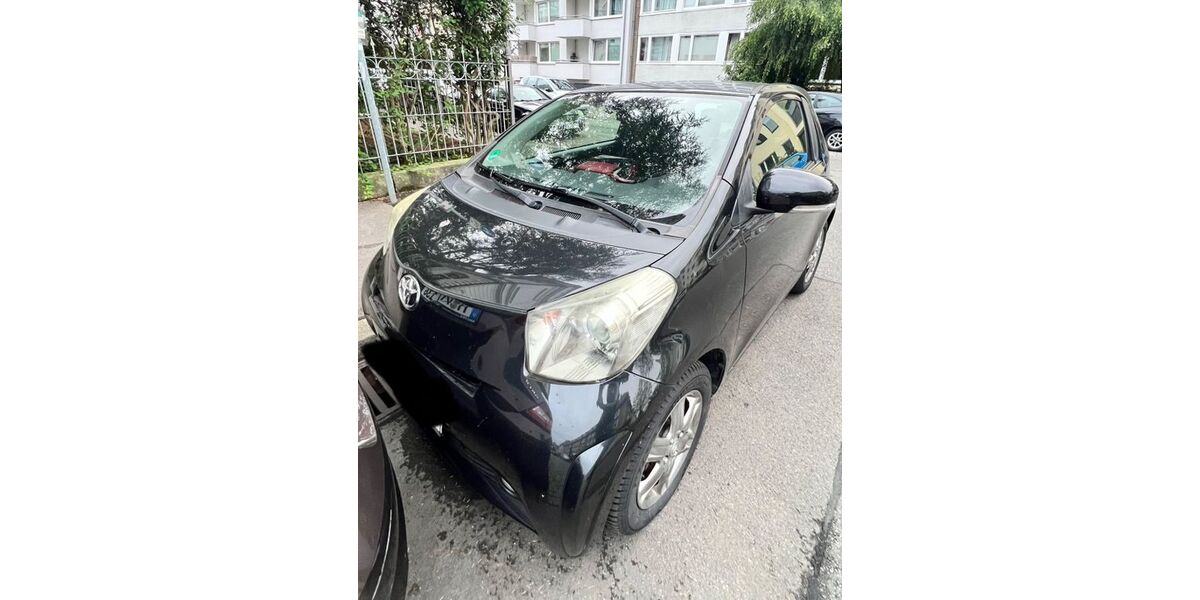 Toyota IQ 197.700 km 2.600 &euro; Hannover 30161