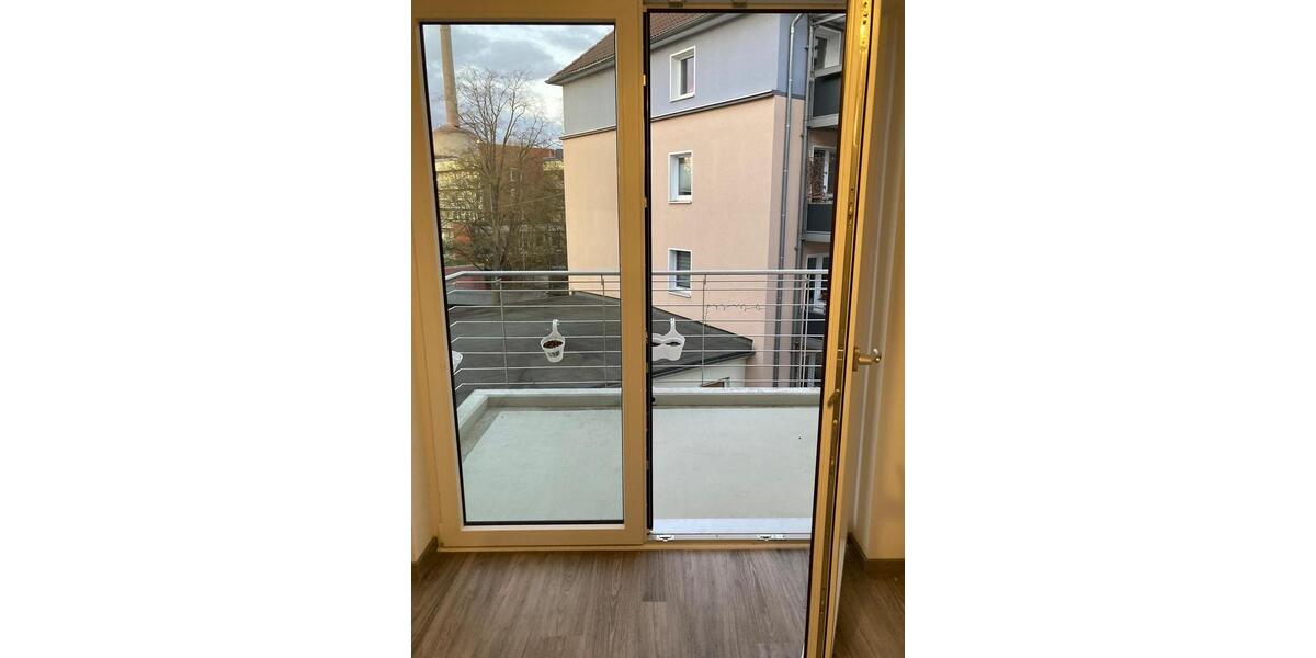 Etagenwohnung Hannover Herrenhausen-Stöcken - 1.5 Zimmer, 69 m&sup2;, 925&euro; | Angebot:26537958