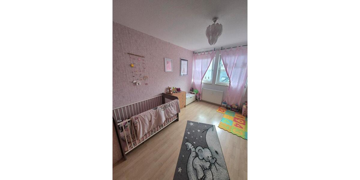 Dachgeschoßwohnung Neustadt am Rübenberge - 4 Zimmer, 93 m&sup2;, 697&euro; | Angebot:25172488