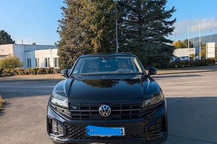 VW Touareg 49.000 km 60.000 &euro; Gehrden 30989