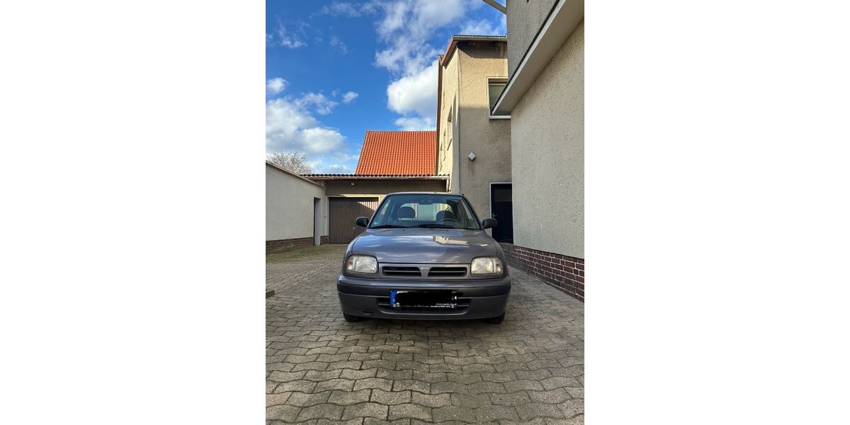 Nissan Micra 137.000 km 2.199 &euro; Hannover 30173