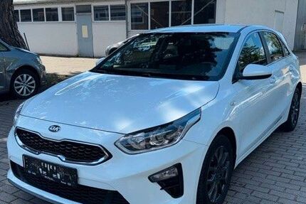 Kia ceed / Ceed 81.000 km 12.999 &euro; Hannover 30179