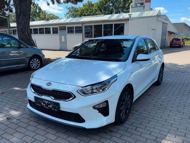 Kia ceed / Ceed 81.000 km 12.999 &euro; Hannover 30179