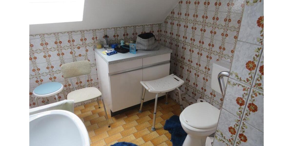 Einfamilienhaus Hildesheim Himmelsthür - 9 Zimmer, 210 m&sup2;, 535.000&euro; | Angebot:26755086