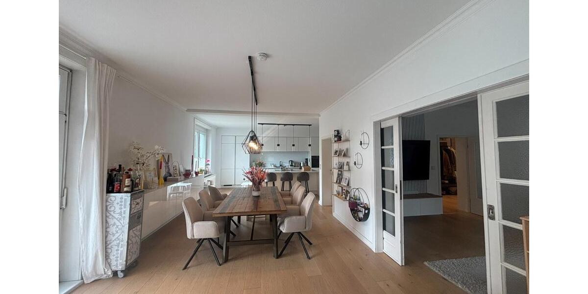 Hochparterre Hannover Vahrenwald-List - 4 Zimmer, 135 m&sup2;, 635.000&euro; | Angebot:27426849