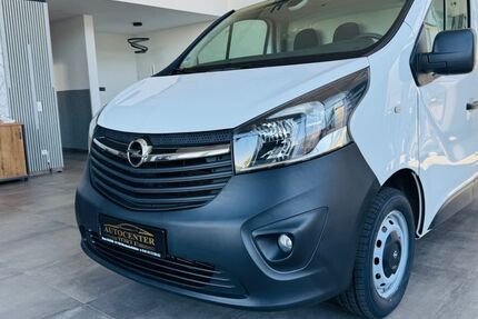 Opel Vivaro 28.000 km 17.990 € Seelze 30926
