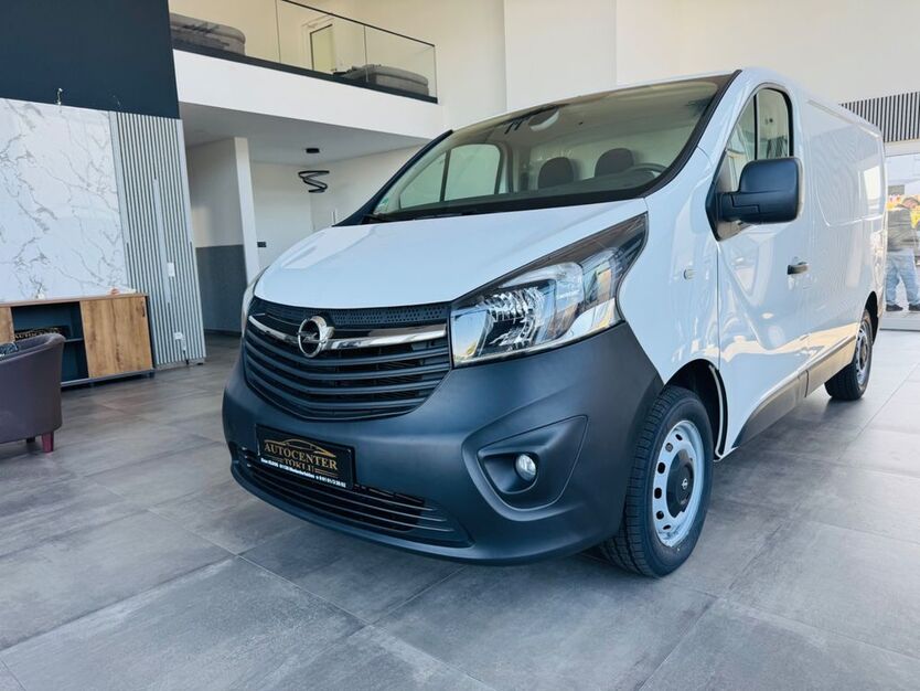 Opel Vivaro 28.000 km 17.990 € Seelze 30926