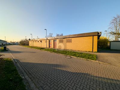 BAHNHOFSLAGE: IHR RENDITE-TURBO - Gewerbeobjekt Giesen | Angebot:27164927